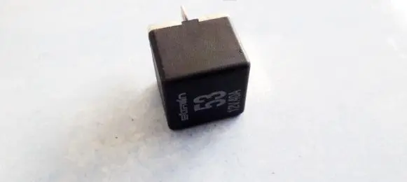 Volkswagen Polo III 6N 6N2 6NF Other relay 141951253B