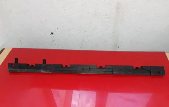 Mercedes-Benz ML W164 Sill supporting ledge A1646982827