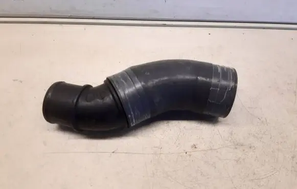 Lexus IS 220D-250-350 Intercooler hose/pipe 1736126030