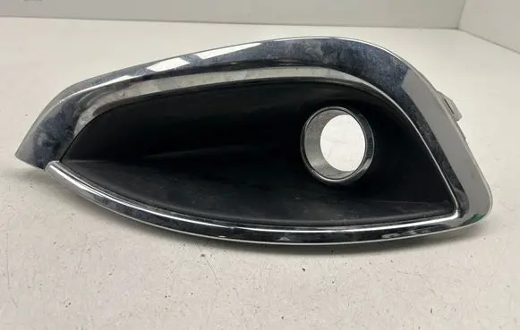 Chrysler Pacifica Front fog light trim/grill 65620K 68229006AA 1158P