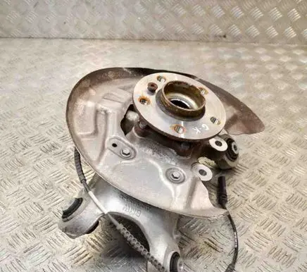 BMW i3 Rear wheel hub 6852161
