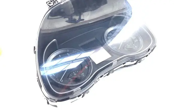 Hyundai Kona I Speedometer (instrument cluster) 94013J9670