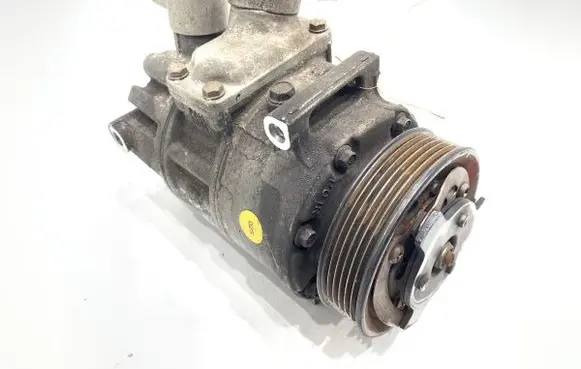 Volkswagen Golf V Air conditioning (A/C) compressor (pump) 1K0820859F