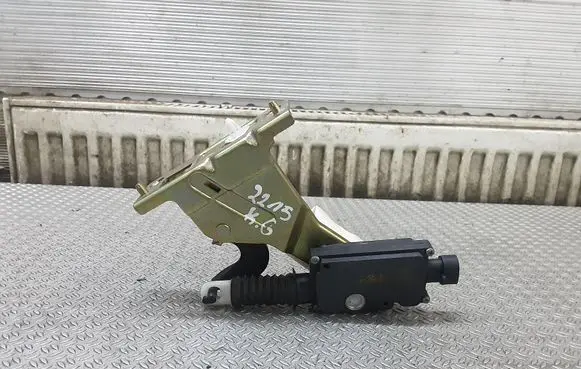 Citroen C3 Pluriel Tailgate boot lock/latch motor 334250