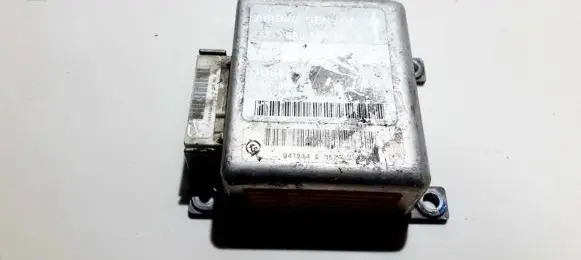Audi A6 S6 C4 4A Airbag control unit/module 8a0959655a 0285001086