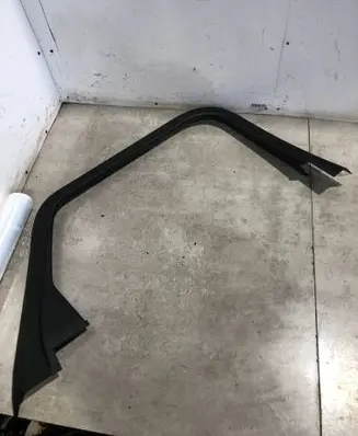 Volkswagen ID.7 Rear door glass trim molding 14B867587A
