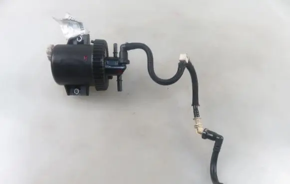 Citroen C8 Fuel filter housing 