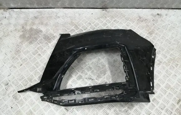 Audi Q7 4M Front bumper corner part panel trim 4M0807437Q