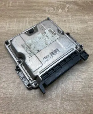 Peugeot 406 Engine control unit/module ECU 9641608080 0281010363
