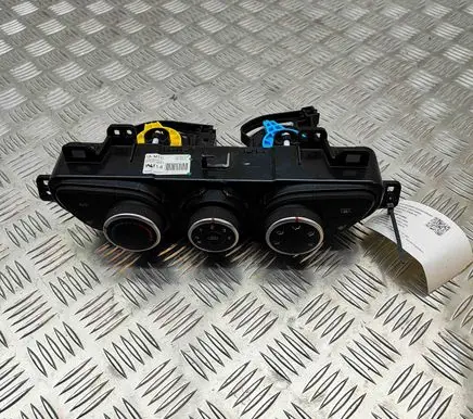 Hyundai i10 Climate control unit 97250B9420
