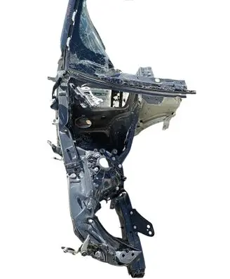 BMW i4 Front quarter panel