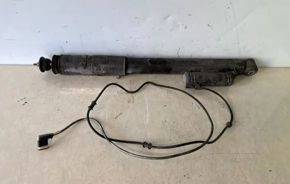 Mercedes-Benz CLS C219 Rear shock absorber/damper A2193260400 A2193260300