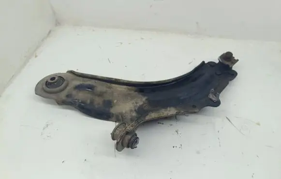 Mercedes-Benz Citan W415 Front lower control arm/wishbone