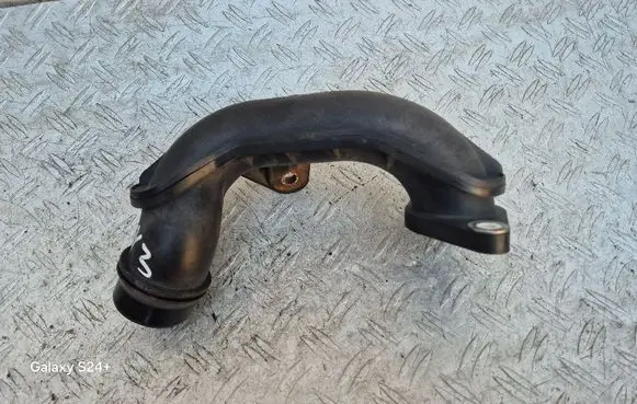 Mazda 3 III Intercooler hose/pipe SH0113331