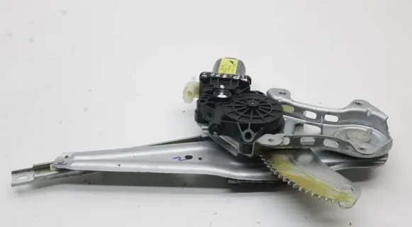 Nissan Note (E12) Rear door window regulator with motor 827301HB1A