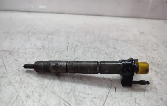 BMW X3 E83 Fuel injector 0445116001