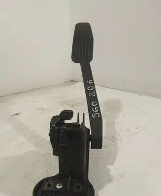 Volvo S60 Accelerator throttle pedal 30636004