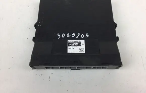 Toyota Auris 150 Comfort/convenience module 8968112040