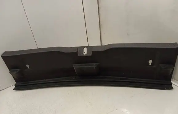 Toyota Auris E180 Trunk/boot sill cover protection 6471602120