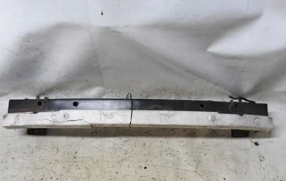 Toyota Auris 150 Front bumper support beam rety5r67786htfrh