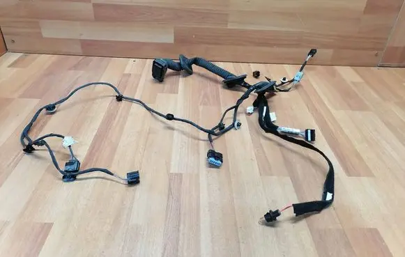 Renault Espace V (RFC) Front door wiring loom 241241104R