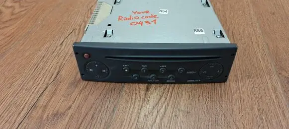 Radio/CD/DVD/GPS head unit