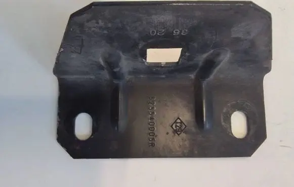 Radiator support slam panel bracket