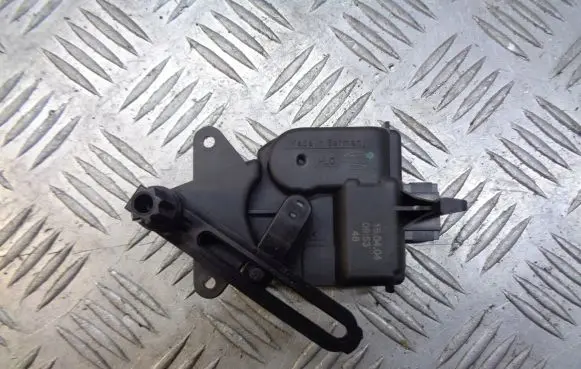 Skoda Octavia Mk1 (1U) A/C air flow flap actuator/motor 1J0907511