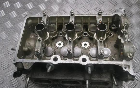 Nissan Pixo Engine head M24 BV731