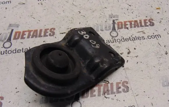 Hyundai i30 Radiator mount bracket