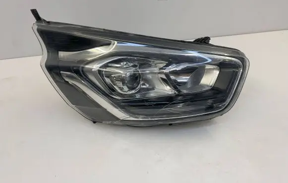Ford Transit Custom Headlight/headlamp