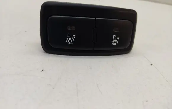 KIA Sportage Seat heating switch 933061F000 202002962