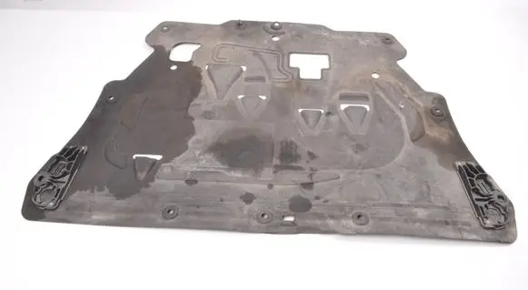 Volvo XC60 Engine splash shield/under tray 32226491