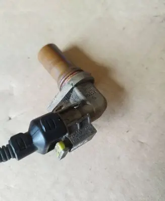 Opel Corsa D Crankshaft position sensor 281002603