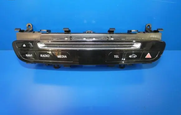 Mercedes-Benz C W205 Head unit multimedia control A2059055201 3463212102 12392757