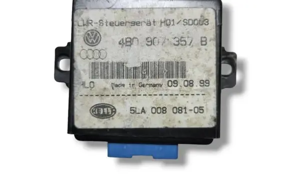 Audi A6 S6 C5 4B Light module LCM 4B0907357B 5LA00808105 090899