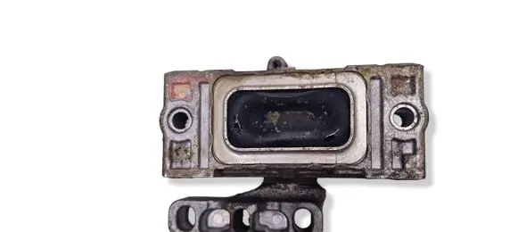 Volkswagen Touran I Engine mount bracket 1K0199262AE