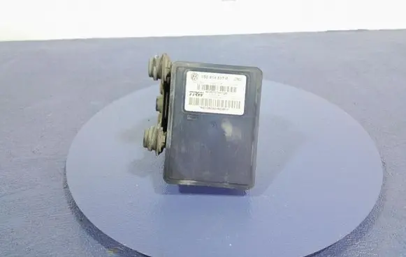 Skoda Citigo ABS Pump 1S0614517P