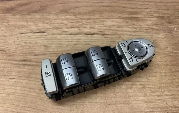 Mercedes-Benz C W205 Electric window control switch A2229056800