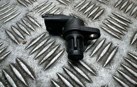 Volvo XC60 Camshaft position sensor 8658726