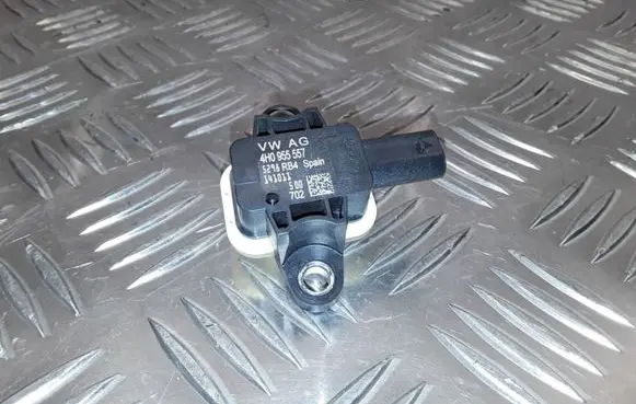 Audi A7 S7 4G Airbag deployment crash/impact sensor 4H0955557 5298RB4