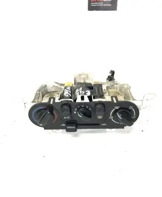 Mazda 323 Climate control unit BJ0E61190F 20242451