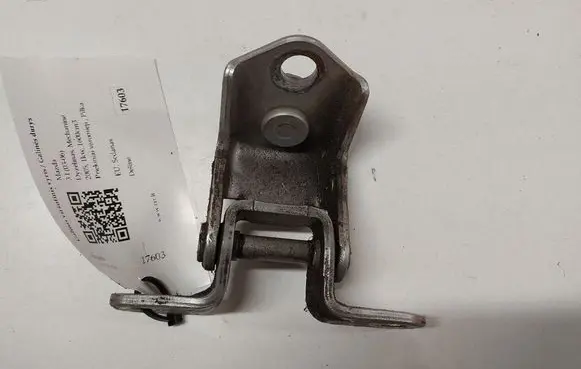 Mazda 3 I Rear door upper hinge