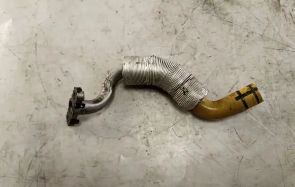 Citroen DS5 Turbo turbocharger oiling pipe/hose 9686659280C