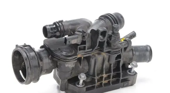 Peugeot 2008 I Thermostat 9812113780