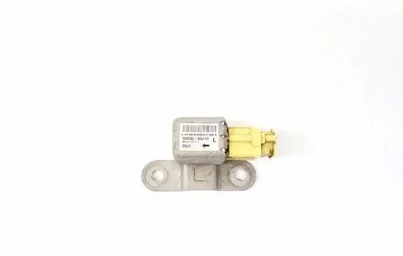 Suzuki Grand Vitara II Airbag deployment crash/impact sensor 3893065J10