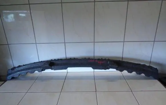 Opel Corsa E Front bumper foam support bar 13399232