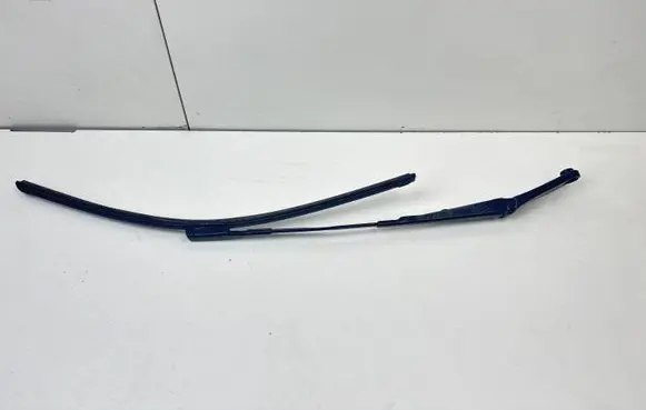 Audi A4 S4 B9 Front wiper blade arm 8W1955407