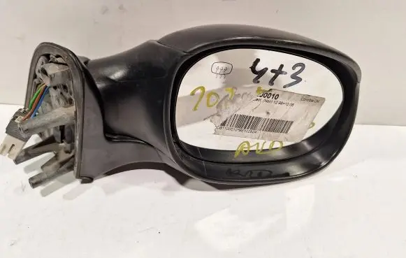 Peugeot 1007 Front door electric wing mirror
