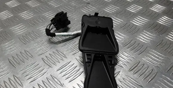 Volvo V40 Rain sensor 31360888